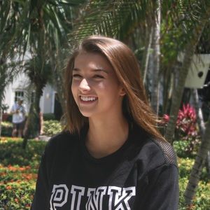 Meet your Posher, Molly